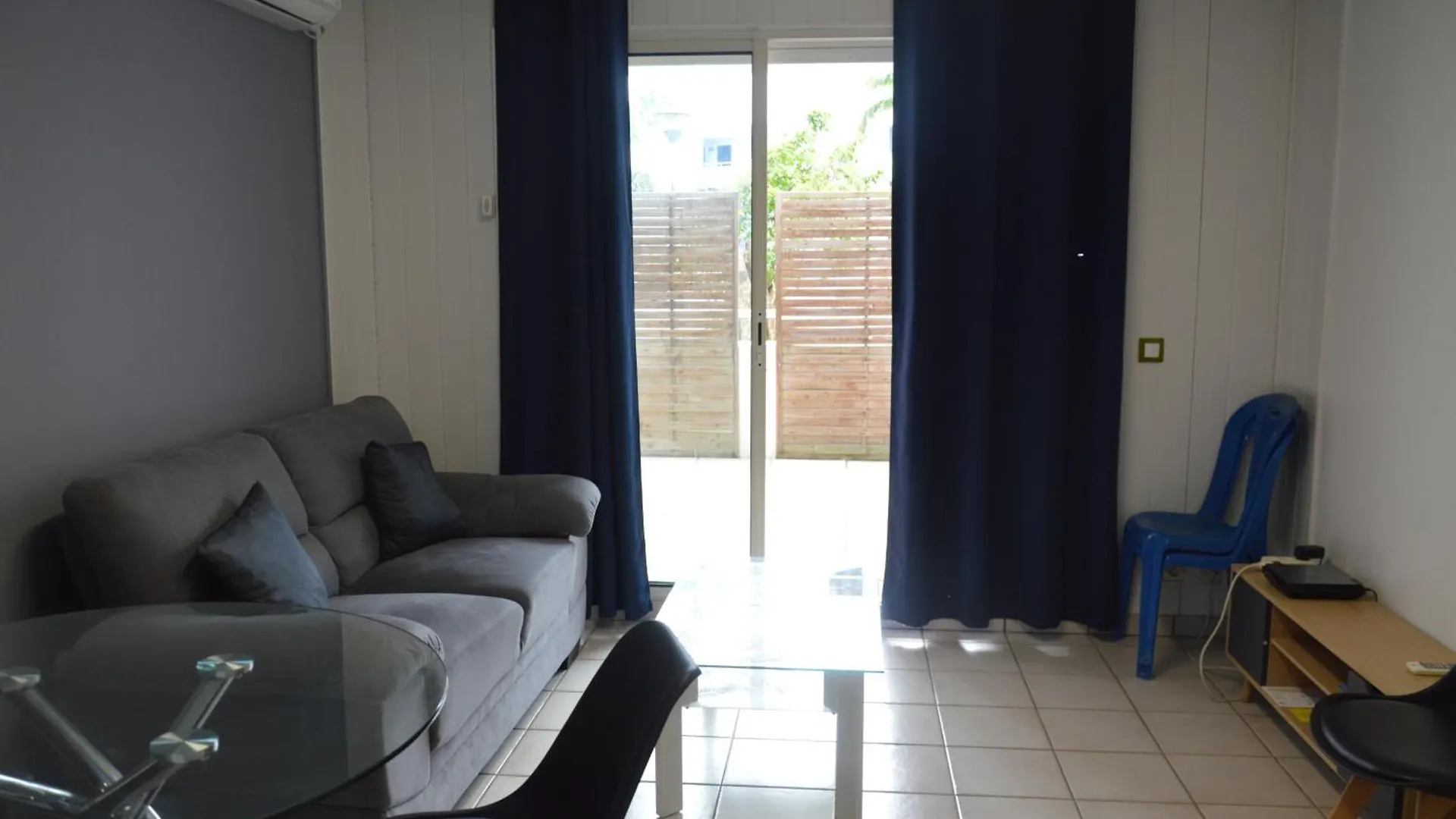 Appartement Central Proche Aeroport Les Abymes